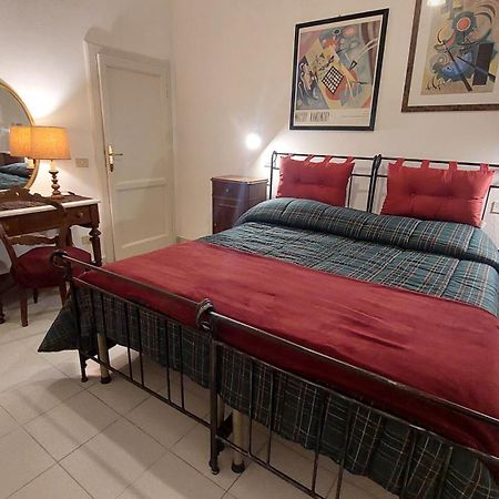 Crilo Pisa Apartment ภายนอก รูปภาพ