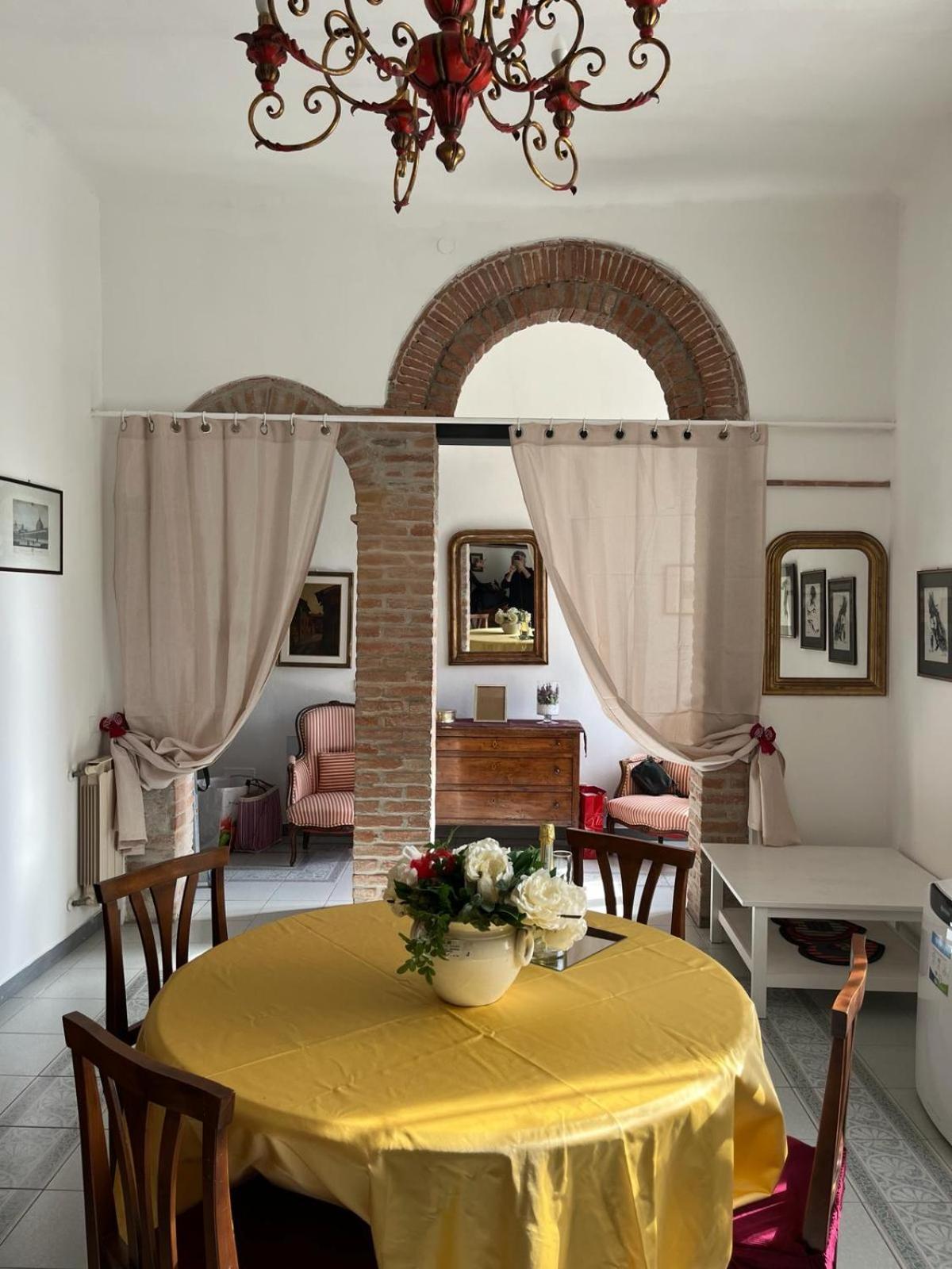 Crilo Pisa Apartment ภายนอก รูปภาพ
