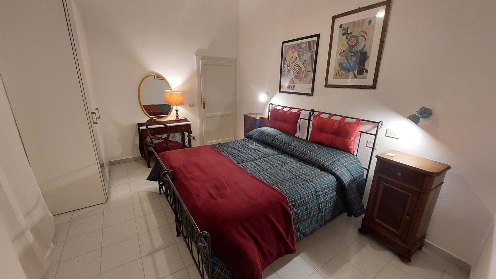 Crilo Pisa Apartment ภายนอก รูปภาพ